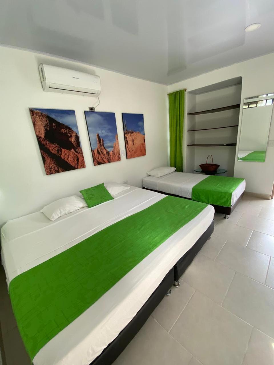 Hotel Sol Del Desierto Villavieja Esterno foto