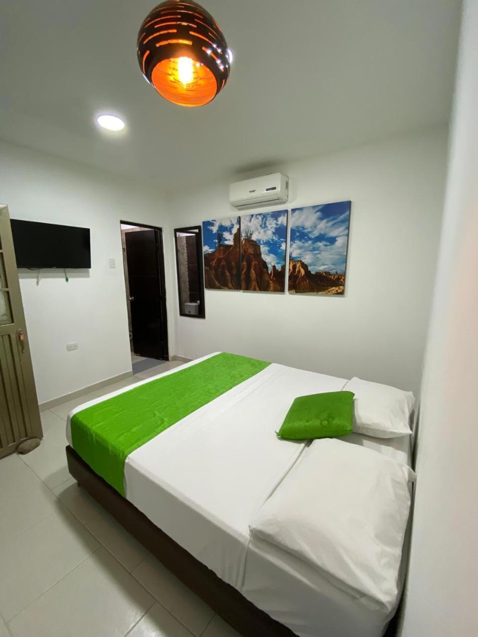 Hotel Sol Del Desierto Villavieja Esterno foto